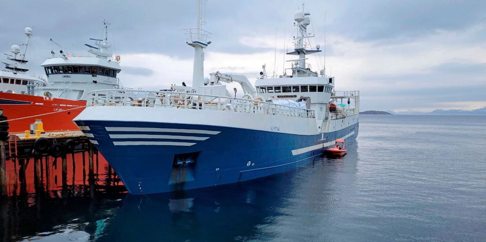 MV Tromsbas Norwegian crab vessel